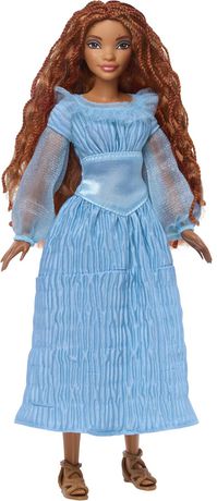little mermaid land dress Becoming Ariel on a Budget The Cosplay Conjuror